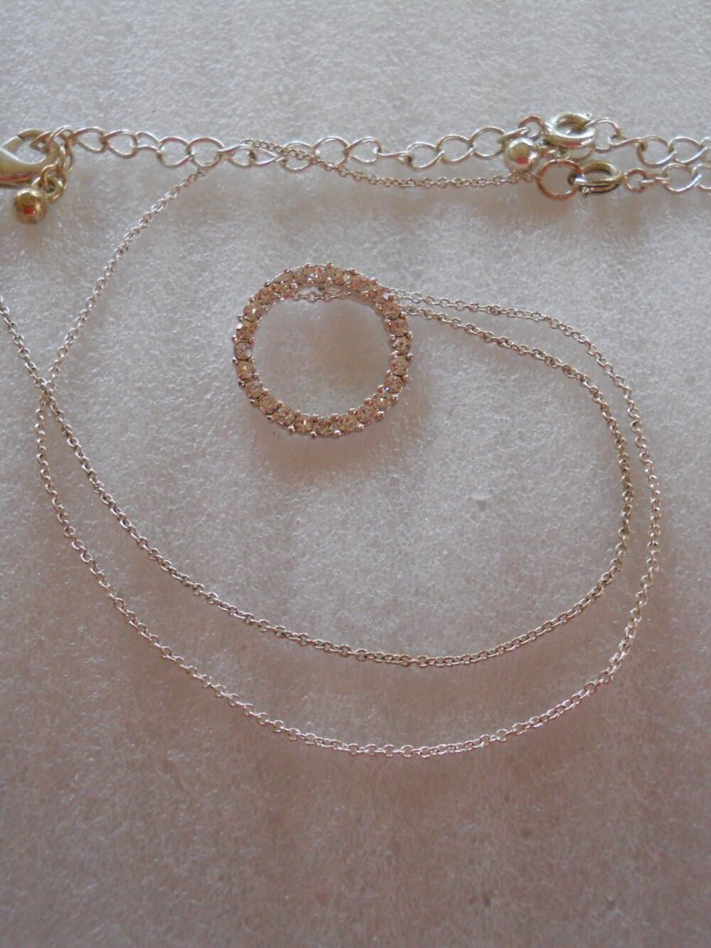 Avon - Circle Necklace 1030